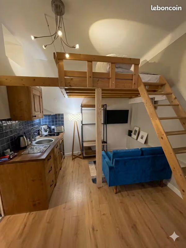Appartement 1 pièce 15 m² · à Nîmes · 15 m² · 500 €