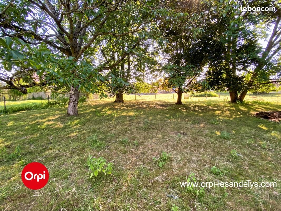 Terrain 1642 m² · aux Andelys · 55 000 €