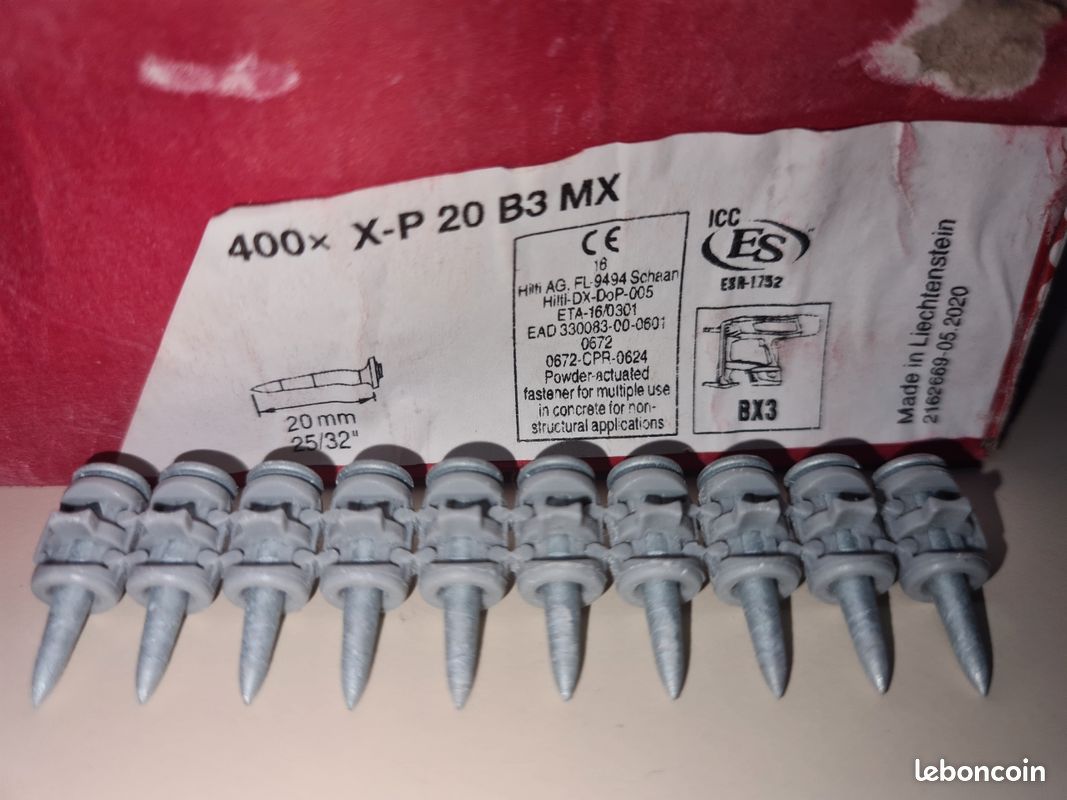 GAZ HILTI GC 42 (PÉRIMÉ)+ 750 Clous Original Hilti 32mm pour Cloueur