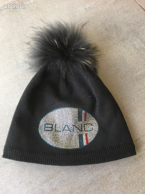 Bonnet Noir de la marque Blanc (image 1)