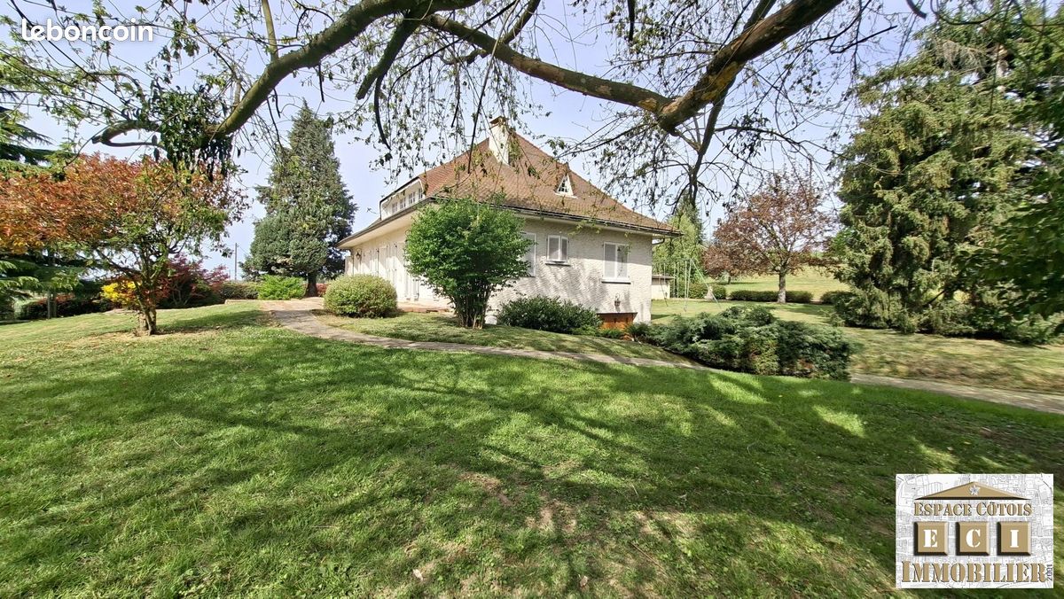 Maison 7 pièces 194 m² · à Ornacieux-Balbins · 194 m² · 380 000 €