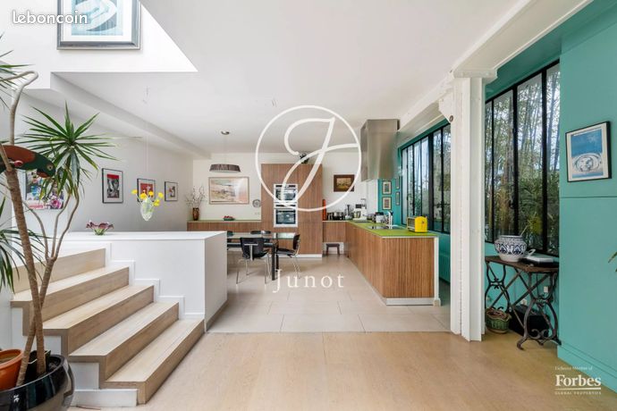 Maison 6 pièces 166 m² — 7