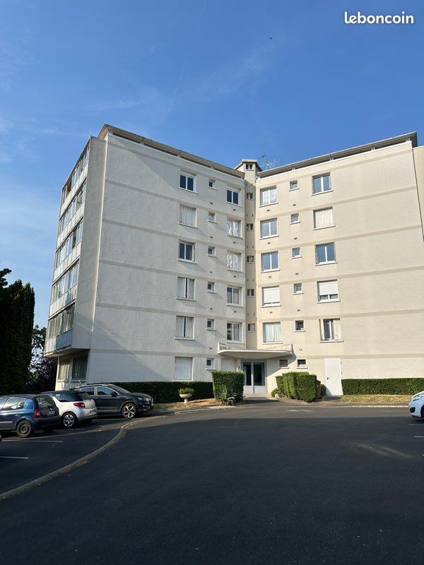 Appartement 2 pièces 45 m² · à Joué-lès-Tours · 45 m² · 75 000 €