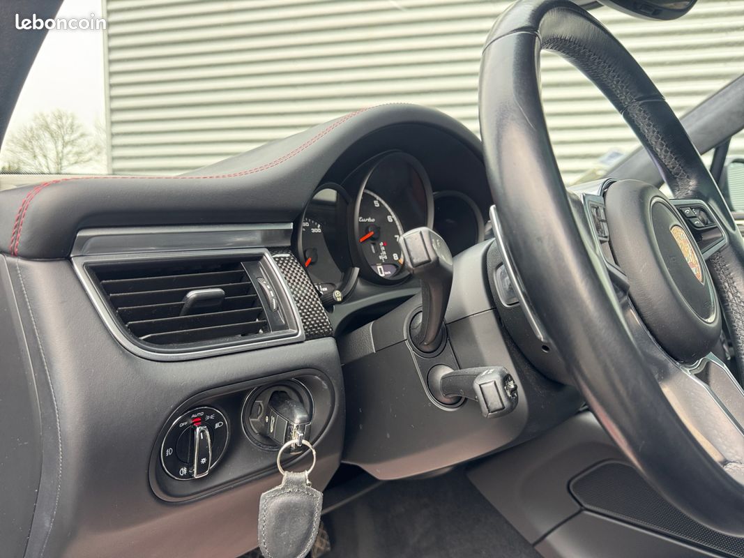 PORSCHE MACAN 3.6 V6 TURBO PACK PERFORMANCE 440Ch Garantie 12 mois (image 22)