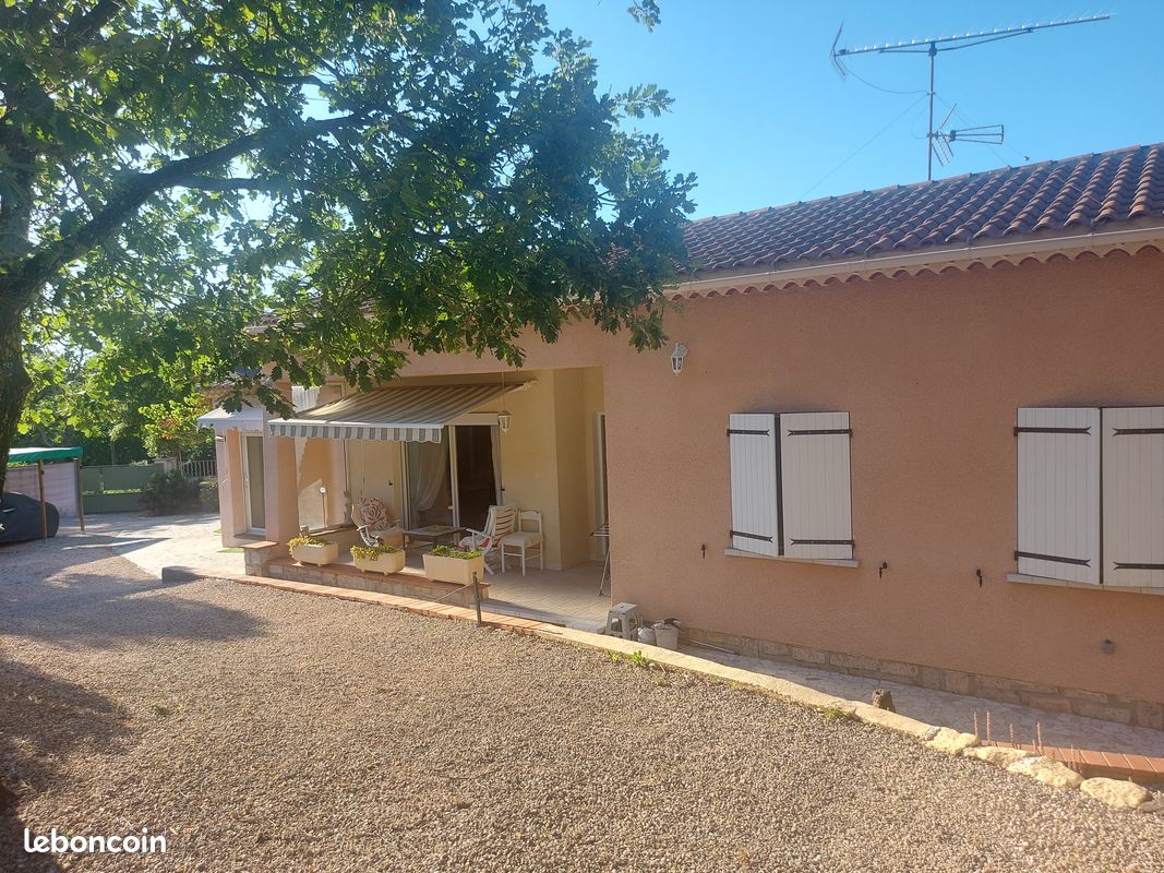 Maison 5 pièces 118 m² · aux Mayons · 118 m² · 340 000 €