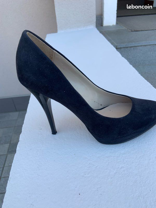 Chaussures femme marine ZARA 36 Chaussures