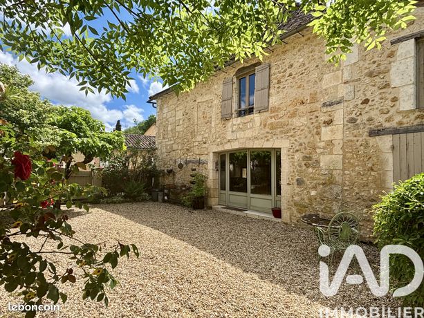 Maison de village 7 pièces 272 m²