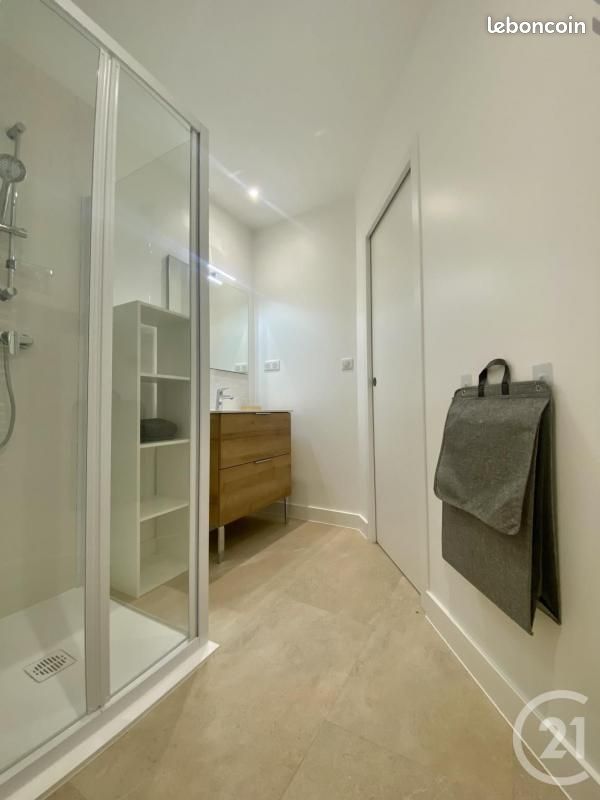 Studio 1 pièce 20 m² - Bizanos 64320 (image principale 3)