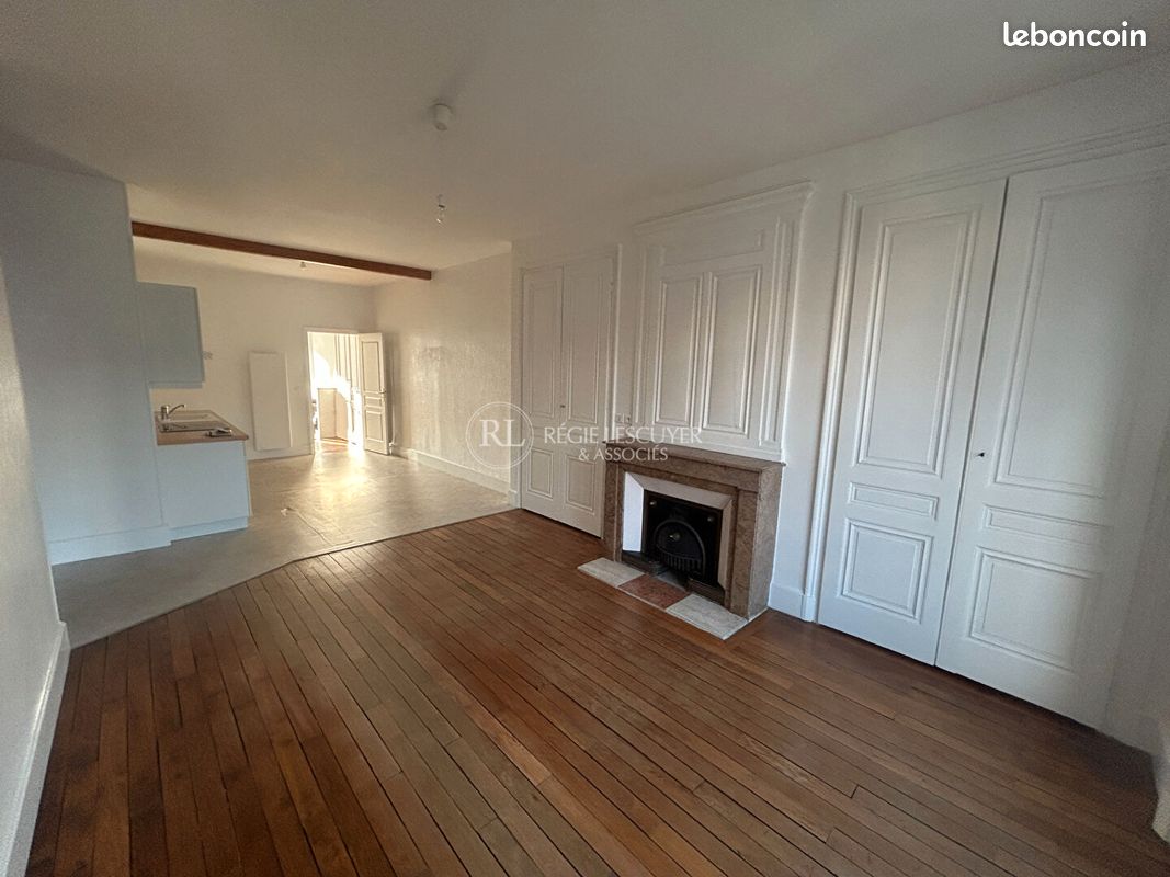 Appartement 2 pièces 61 m² · à Lyon · 61 m² · 950 €/mois