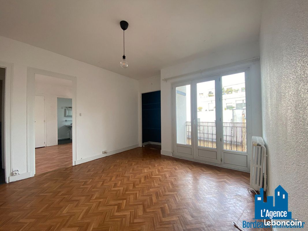 Appartement 2 pièces 42 m² - Bordeaux 33000 (image principale 0)