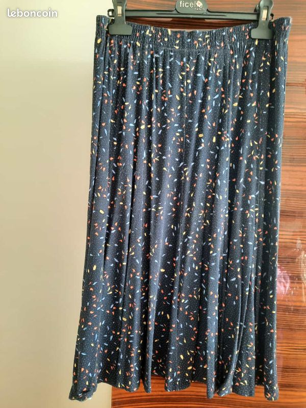 Jupe marine taille 3 (44/46) (image 1)