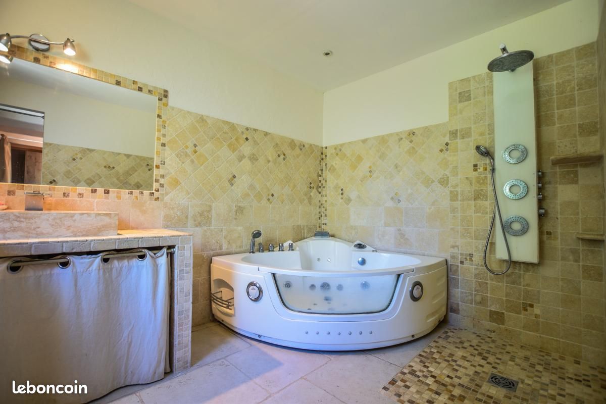 Maison 5 pièces 147 m² (image 8)