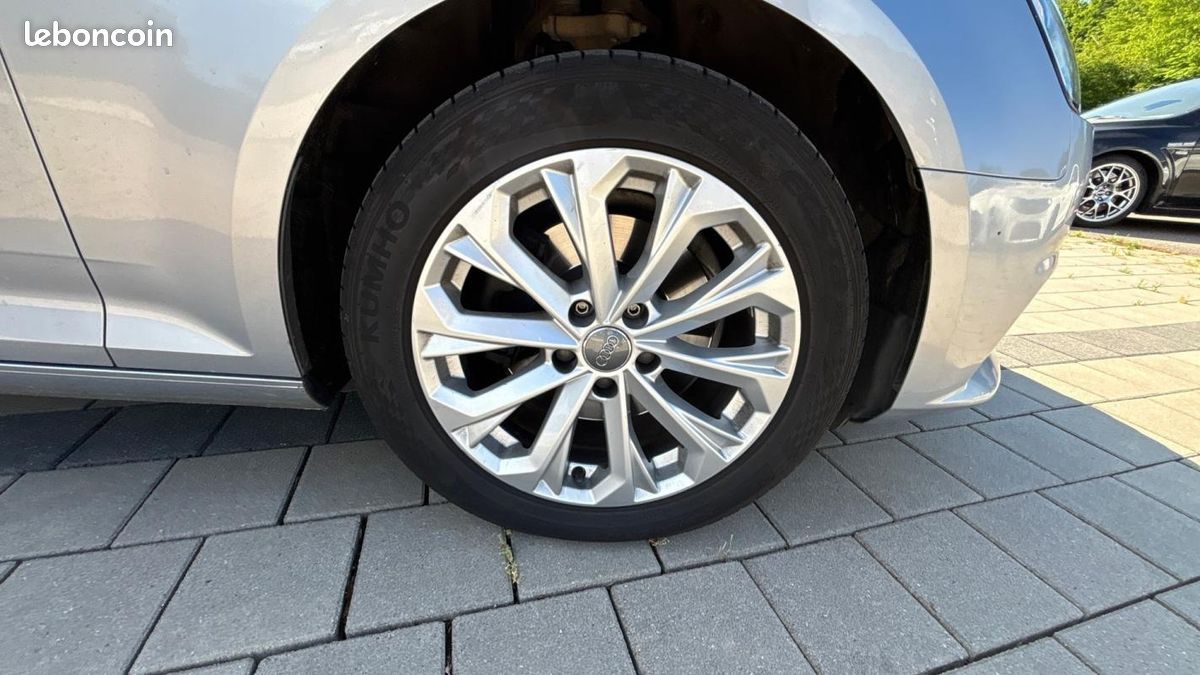 Audi A4 2.0 TDI 150 S tronic 7 Design (image 31)