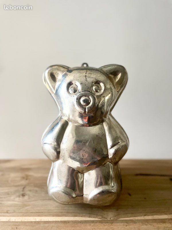 Moule à Gâteau Métal Vintage - Jouet Dinette Ancien Pour Enfant, En Tôle