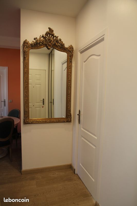 Appartement 4 pièces 65 m² · à Issy-les-Moulineaux · 65 m² · 2 100 €/mois