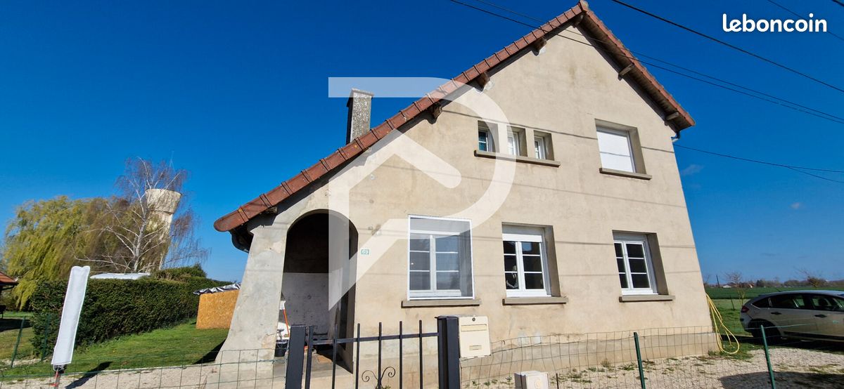 Maison 6 pièces 95 m² · à Vallentigny · 95 m² · 83 000 €