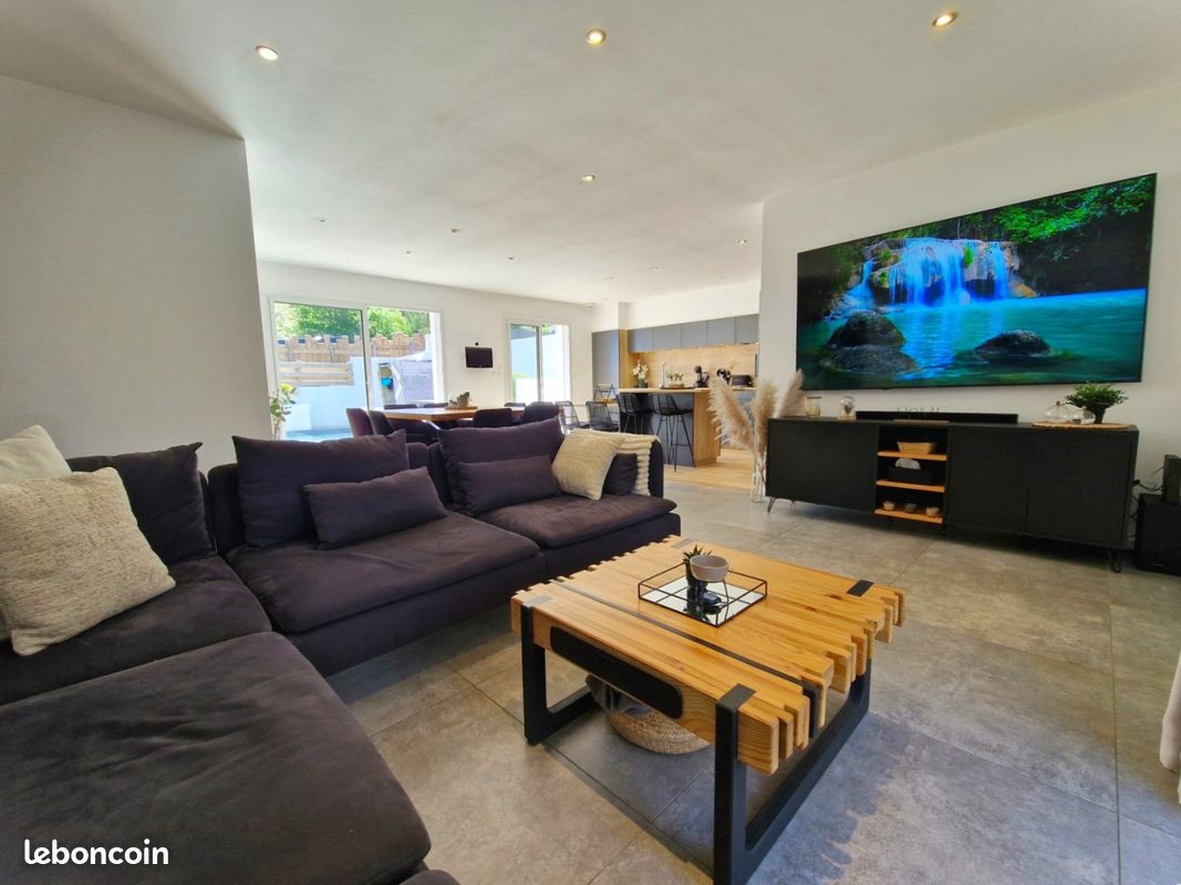 Villa 5 pièces 132 m² - Ustaritz 64480 (image principale 4)