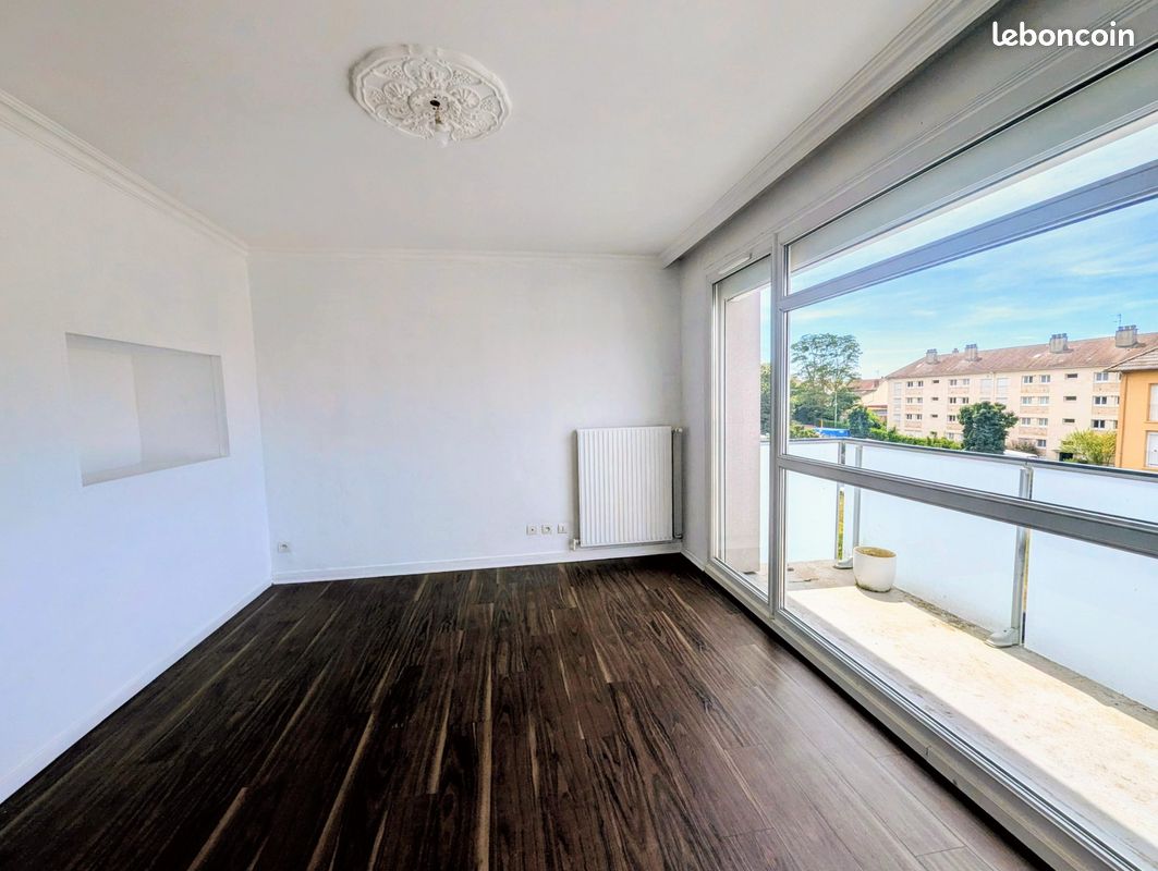 Appartement 4 pièces 67 m² · à Petit-Couronne · 67 m² · 72 500 €