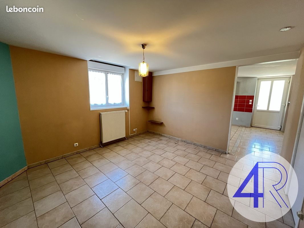 Maison 4 pièces 89 m² · à Saint-Georges-de-Reneins · 89 m² · 262 000 €