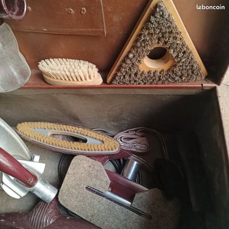 Aspirateur Tornado avec nombreux accessoires vintage années 40 idéal déco