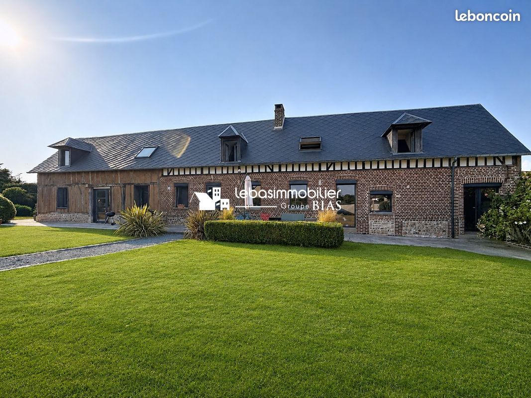 Maison 6 pièces 220 m² · à Yvetot · 220 m² · 409 500 €