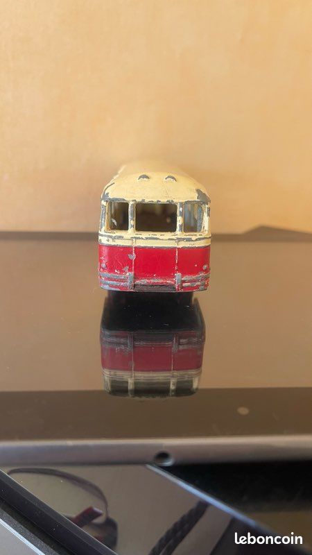 DINKY TOYS FRANKREICH 29 F BUS CHAUSSON GUTER ZUSTAND MIT UNVOLLSTÄNDIGER SCHACHTEL