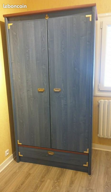 Chambre enfant complète (lit, sommier, matelas, armoire et table de chevet) (image 2)