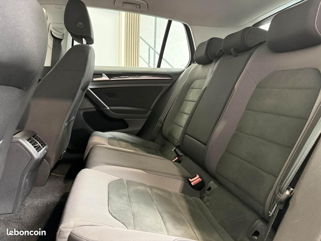 VOLKSWAGEN GOLF 7 (VII) 2.0 TDI CR 150 CH DSG 7 Carat (image 17)