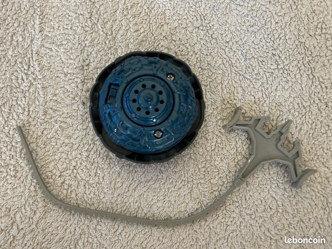 Jouet Toupie Beyblade Metal Fury Electronique (image 2)