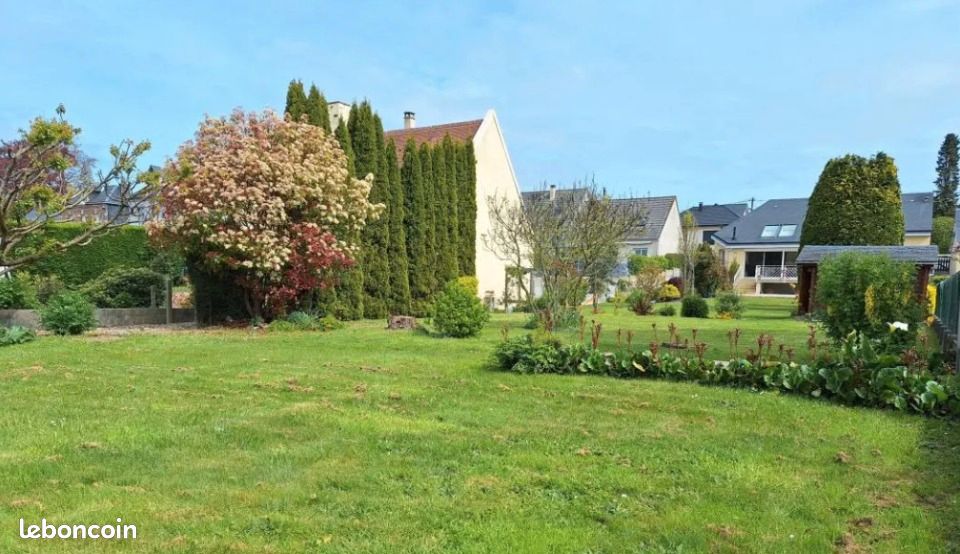Terrain 600 m² · à Gerville · 75 000 €