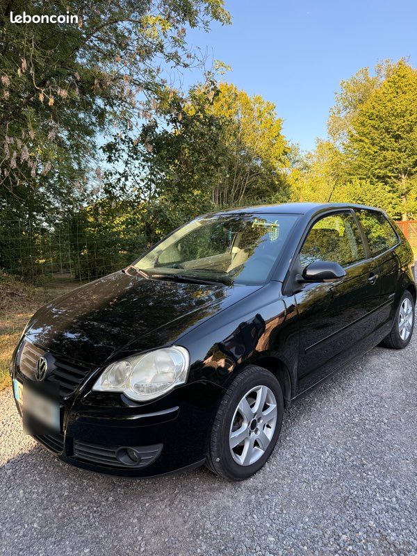 Volkswagen polo (image 1)