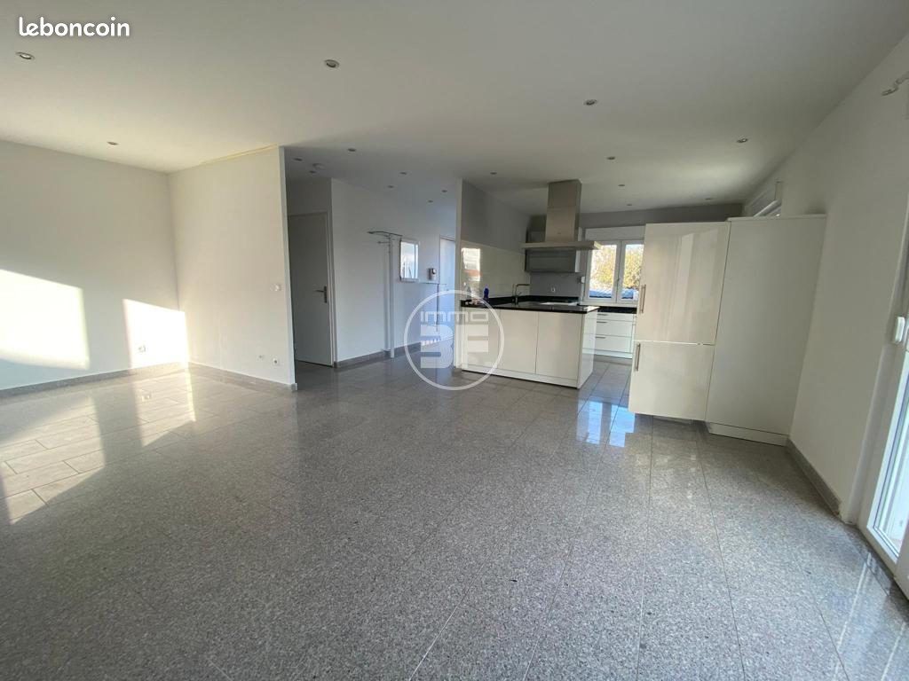 Maison 5 pièces 102 m² · à Saint-Louis · 102 m² · 515 000 €
