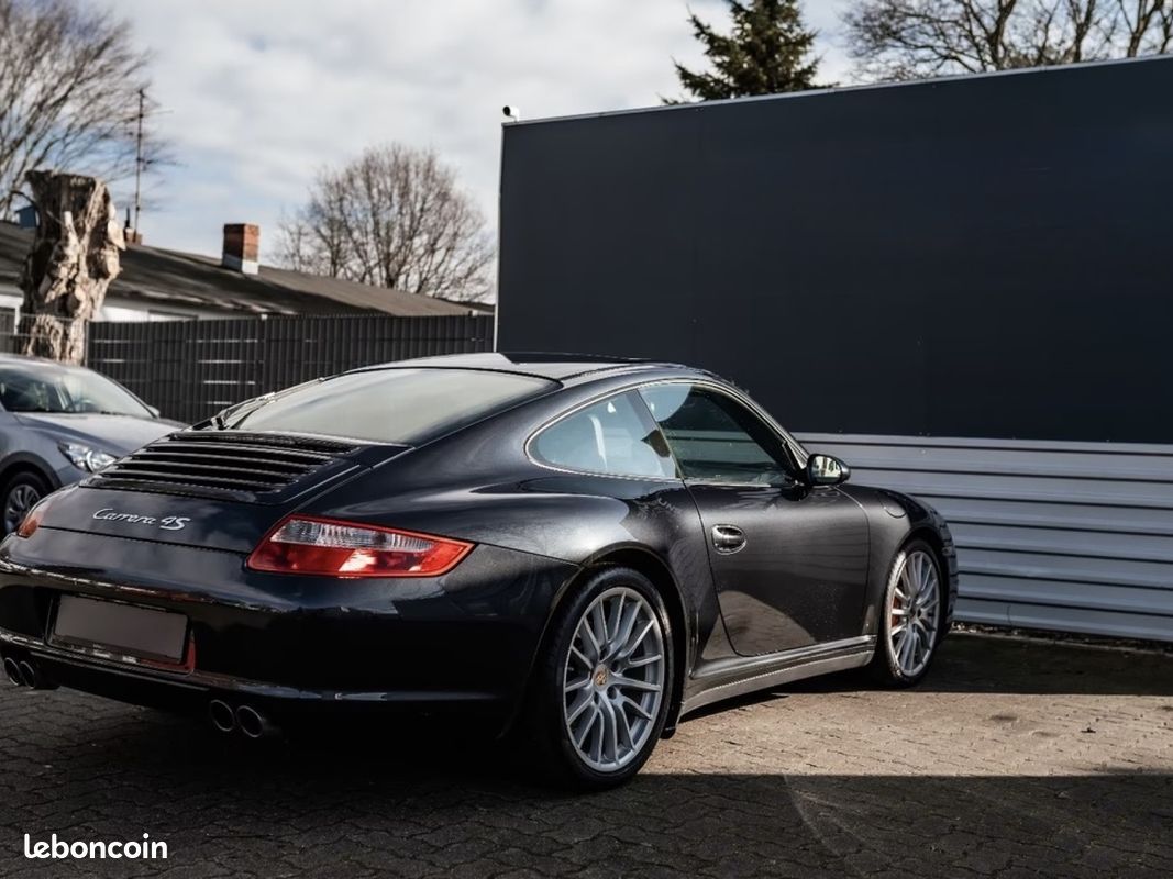 Porsche 911 Carrera 4S 3.8 i 355 ch Tiptronic Gris Atlas + Cuir Bleu métropole + Sport Chrono + Pack Carbon (image 10)