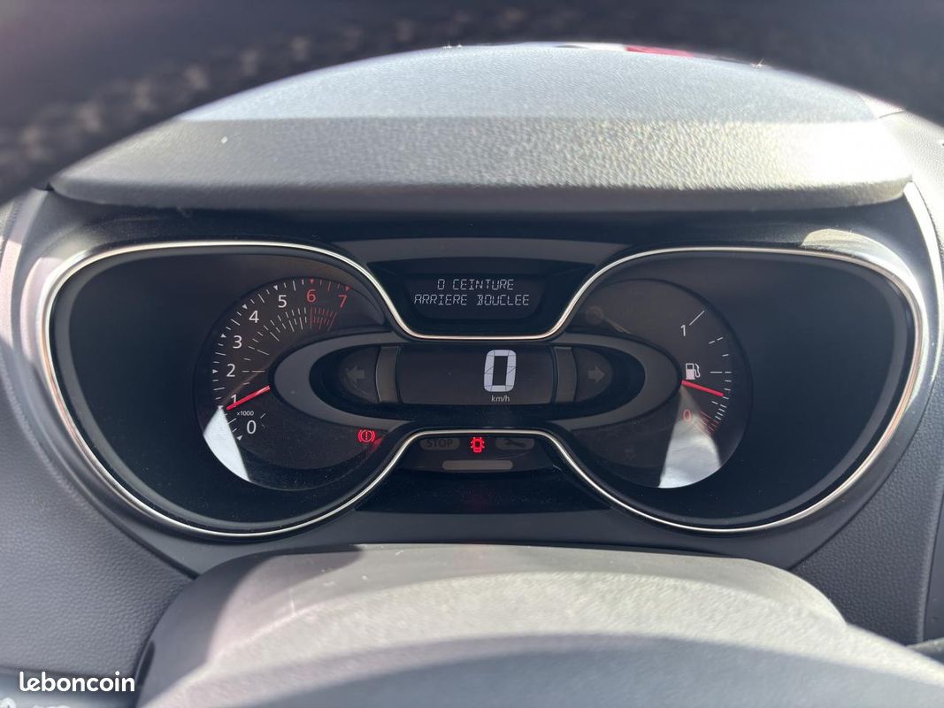 RENAULT CAPTUR 0.9 Energy TCe 90 ch Business (image 11)