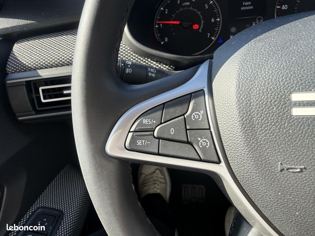 DACIA SANDERO 1.0 TCe - 90 - BV CVT III BERLINE Expression PHASE 2 (image 15)
