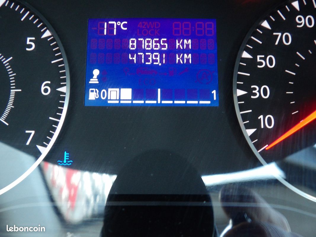 Dacia DUSTER 1.5 BLUE DCI 115CH ESSENTIEL 4X4 (image 6)