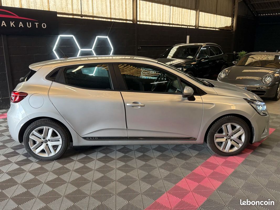Renault CLIO V 1.6 e-tech 140cv hybrid business bva / SUIVI OK / ATTELAGE (image 8)