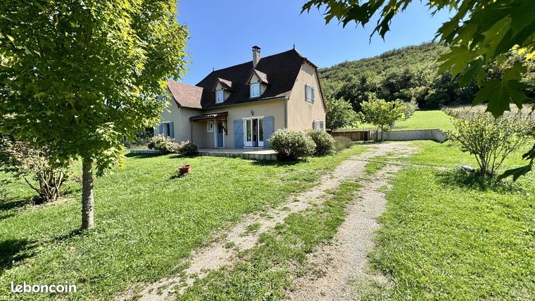 Maison 5 pièces 170 m²
