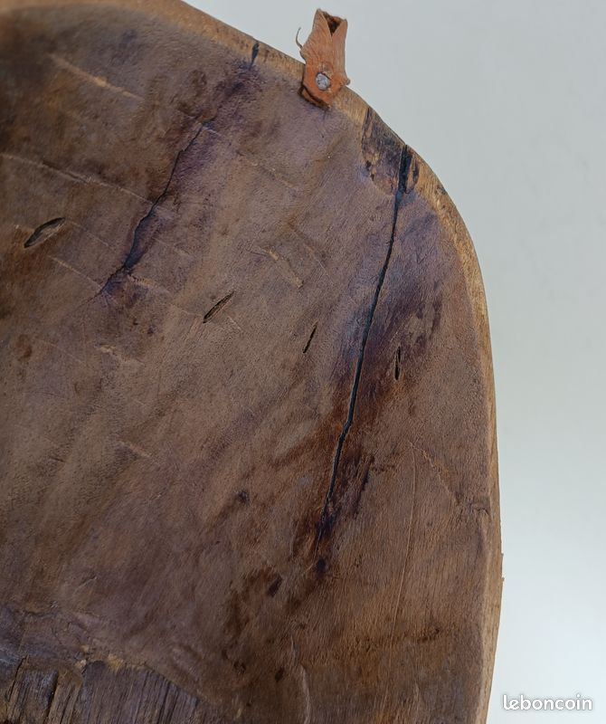 Masque africain décoratif en bois sculpté (image 7)