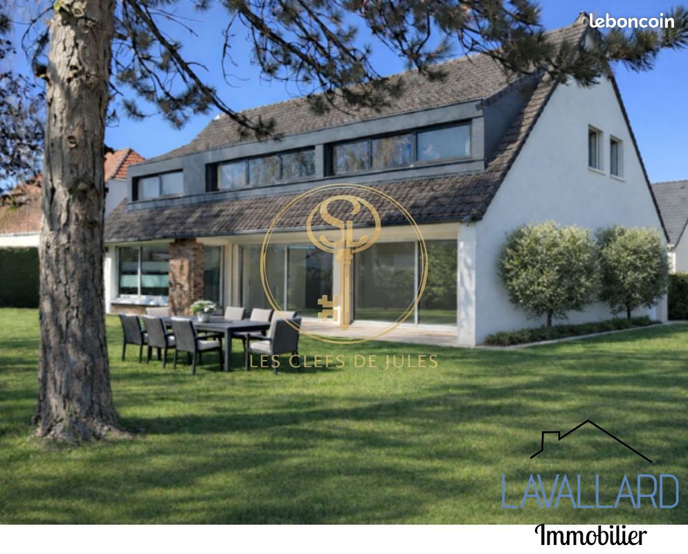 Maison 6 pièces 170 m² · à Pont-de-Metz · 170 m² · 1 890 €