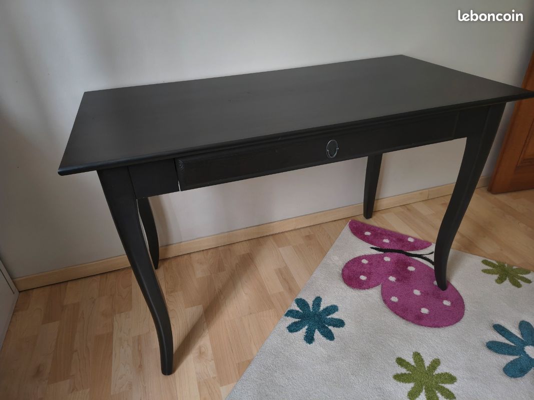 Bureau en pin massif – style classique chic, pieds galbés (image 4)