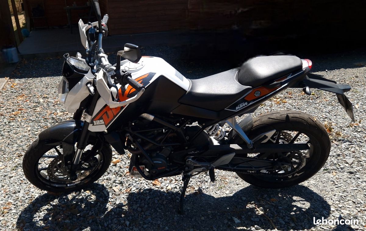 Ktm 125 duke (image 2)