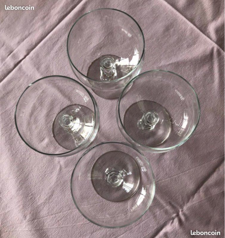 Lot de 4 verres ou coupes à dessert / glace / coctail (image 2)