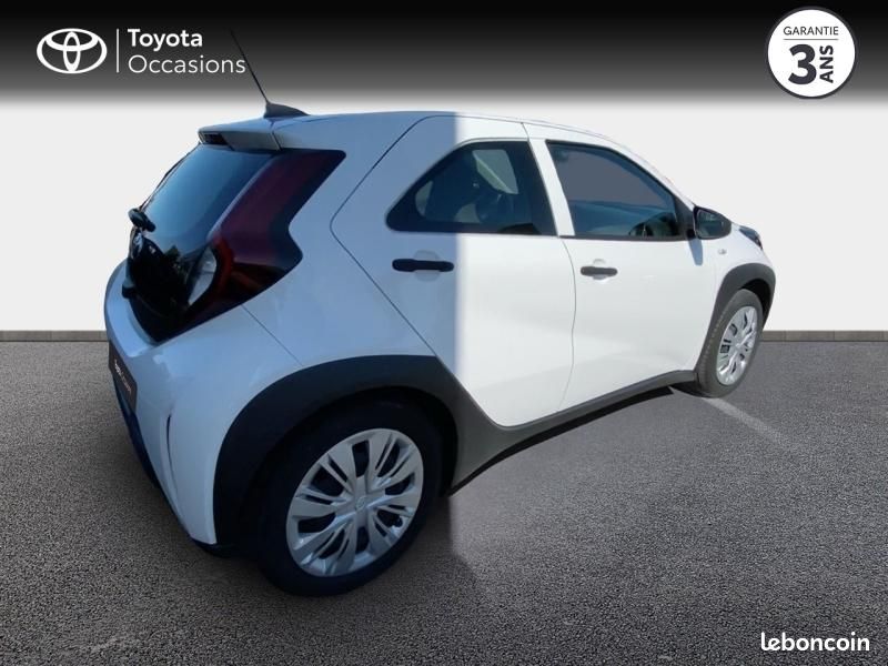 Toyota Aygo X 1.0 VVT-i 72ch Active Business MY23 (image 18)