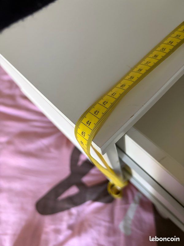 Table de chevet 2 tiroirs – blanc et pieds bois (image 6)
