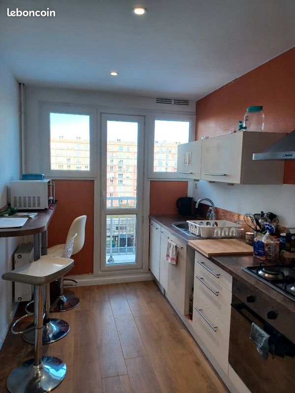 Appartement 5 pièces 74 m² · à Rennes · 74 m² · 470 €