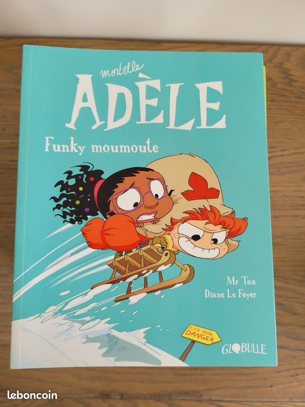 Adèle, la petite héroïne au caractère bien trempé, s'adresse à tous les enfants, petits comme grands. Je vends 17 tomes de Mortelle Adèle. Très bon état des livres (image 5)