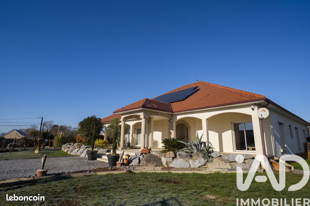 Maison 5 pièces 275 m² · à Ger · 275 m² · 415 000 €