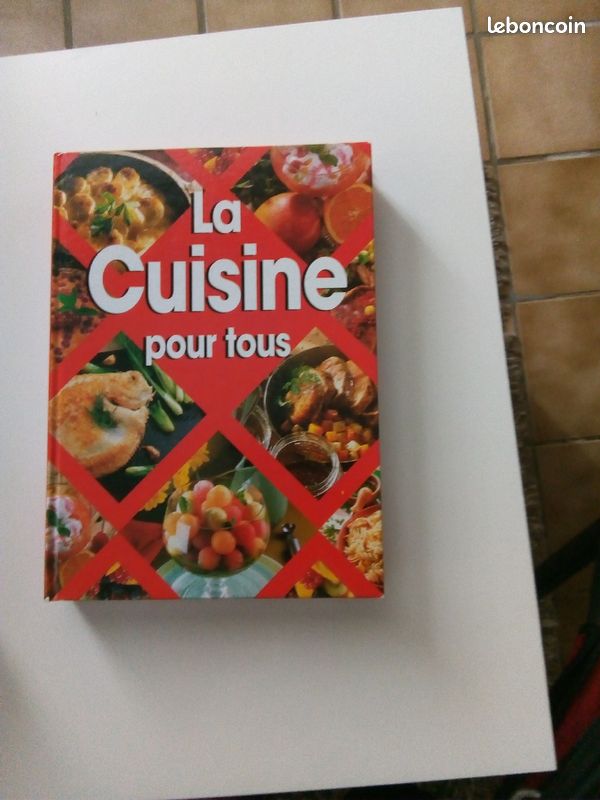3 livres (image 1)