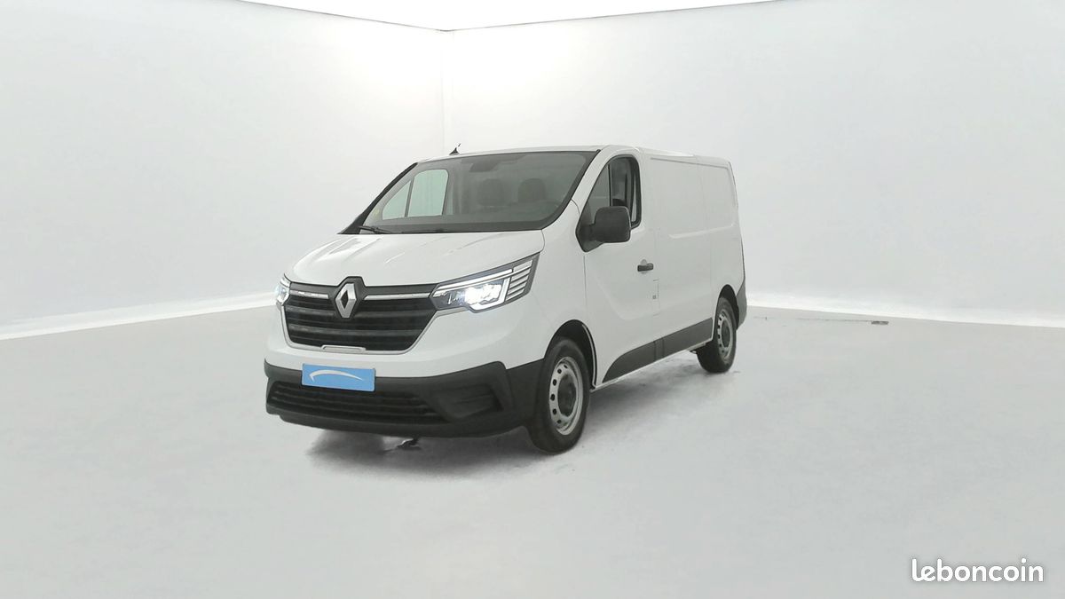 Renault trafic fg blue dci 130 l1h1 3t gsr2 advance (image 1)